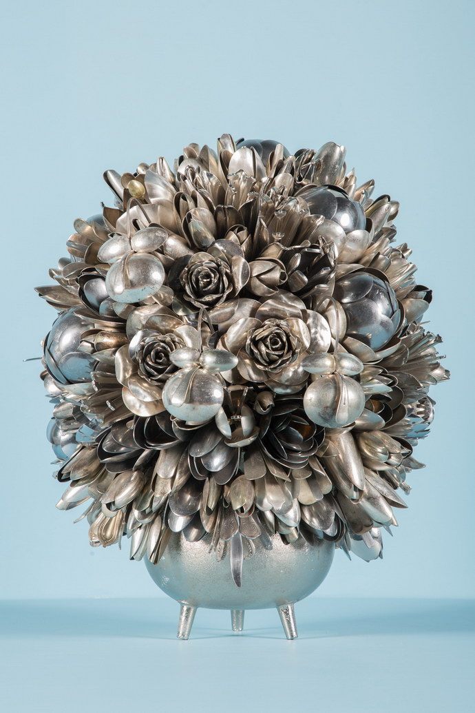 Flowers from forks and spoons. Fantastic compositions from cutlery