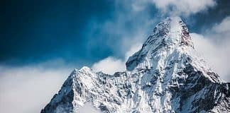 Hi-res free mountain images for design and photo manipulation
