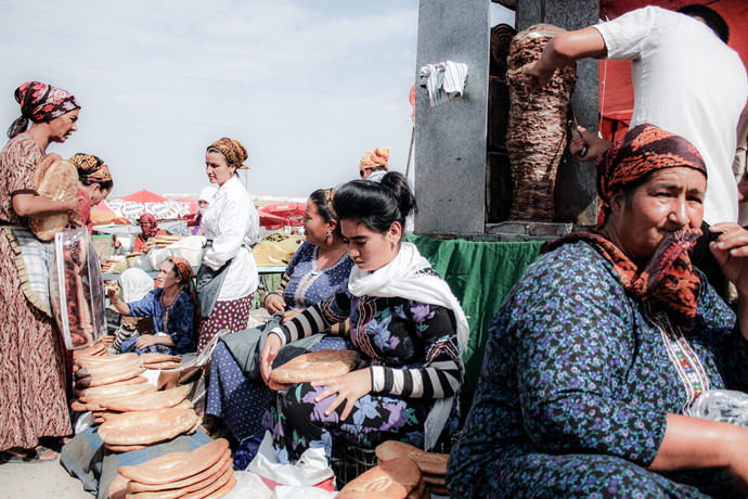 Colorful markets in the former Soviet republics that have not changed in a quarter of a century