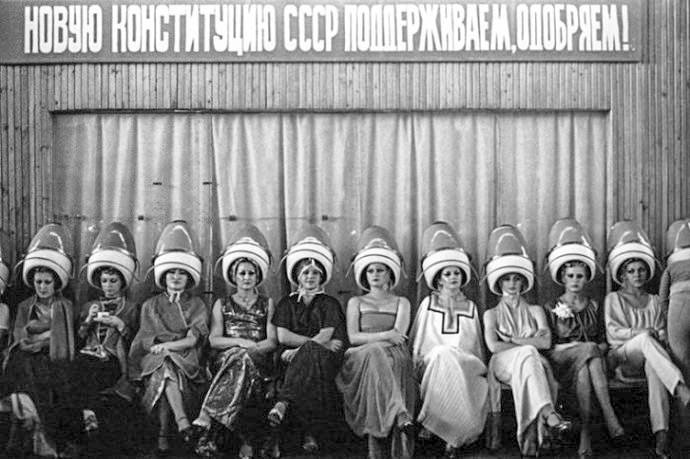 Nostalgic photographs taken by the best Soviet Union artists